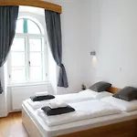 Sneznik Castle Estate 아파트호텔 3*