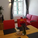 Sneznik Castle Estate Aparthotel Stari Trg pri Lozu