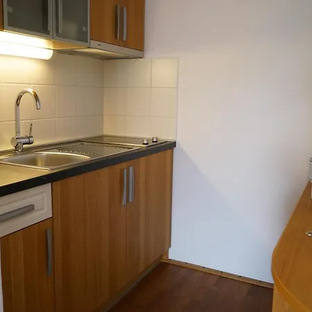 Sneznik Castle Estate Apart Otel *