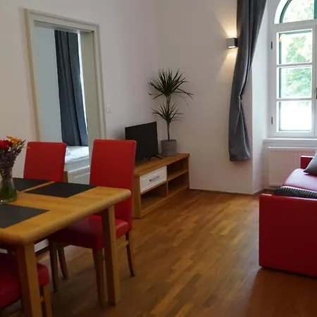 Sneznik Castle Estate Apart-hotel Stari Trg pri Lozu