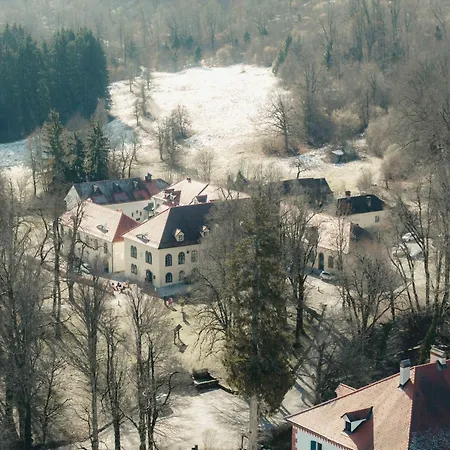 Sneznik Castle Estate Hotel apartamentowy 3*