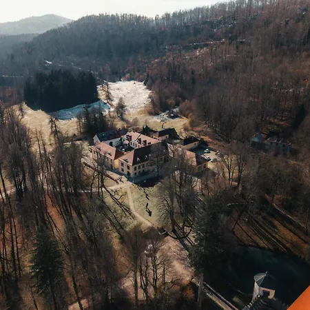 Sneznik Castle Estate Hotel apartamentowy 3*