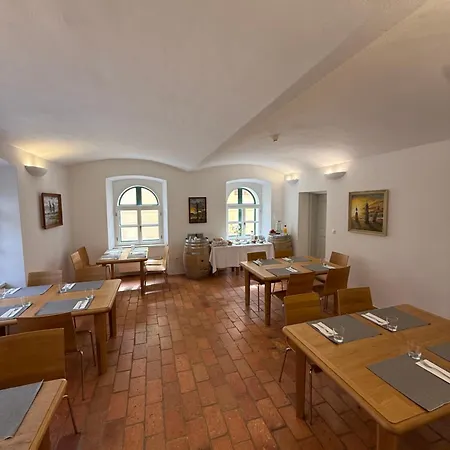 Sneznik Castle Estate Stari Trg pri Lozu