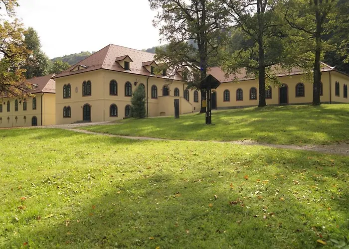 Sneznik Castle Estate 3*