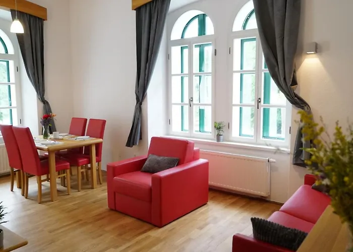 Sneznik Castle Estate Aparthotel Stari Trg pri Lozu