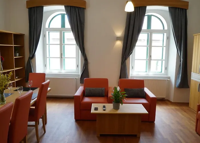 Sneznik Castle Estate 3* Stari Trg pri Lozu