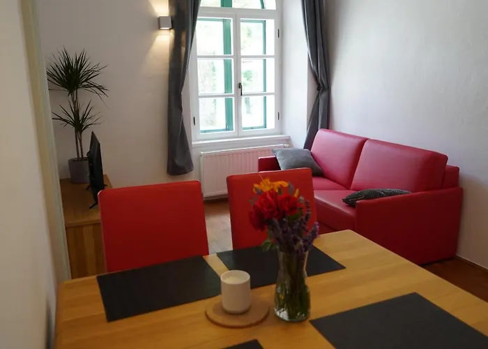 Sneznik Castle Estate Aparthotel Stari Trg pri Lozu