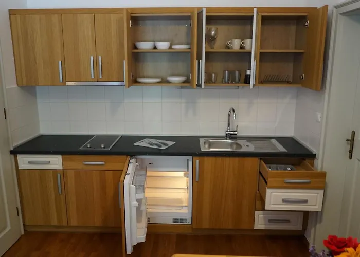 Sneznik Castle Estate 3* Stari Trg pri Lozu